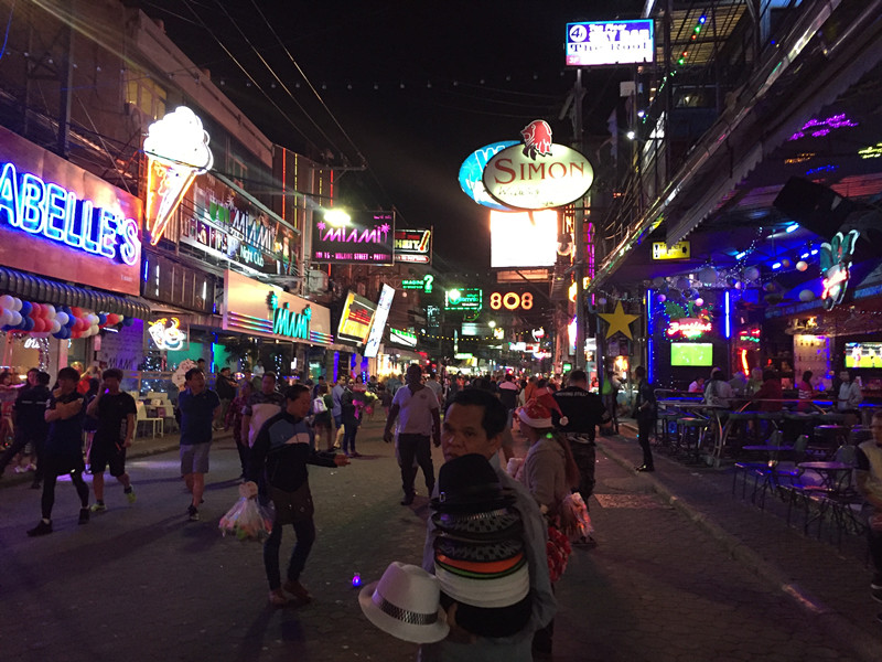 1514309641361932.jpg 泰國特色小街.jpg